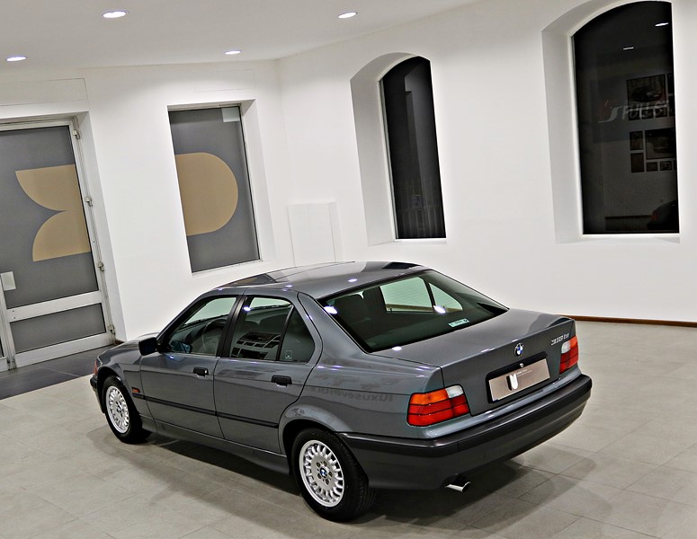 1995 BMW 318IS 1400KMS